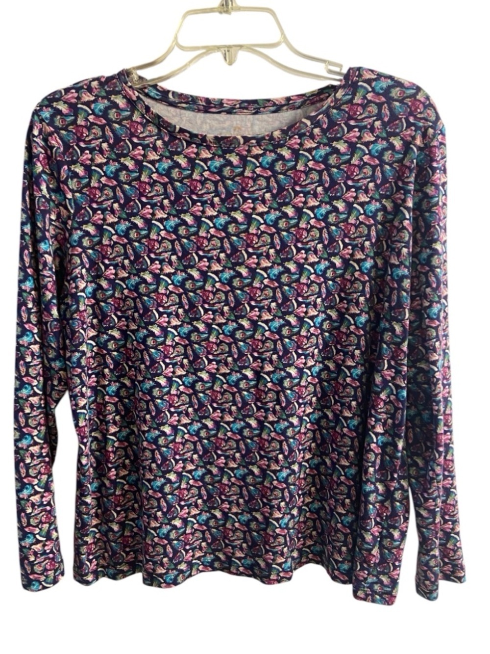 Talbots crewneck long sleeve tee feather print Pima cotton 1X petite